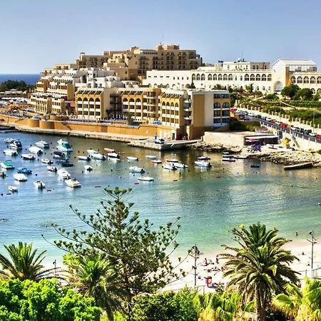 - Malta Balluta Apartment Sliema